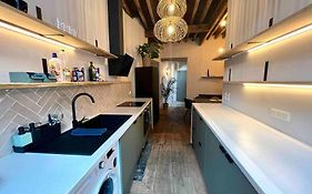 Maison Avec 4 Suites & Rooftop En Plein Centre Ville - Place Saint Paul